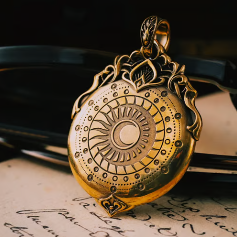 👁️‍🗨️🔥LAST DAY 52% OFF👁️‍🗨️Handmade Tarot Vision Pendant: Connect to Cosmic Wisdom Anytime(✨Comes with instruction manual)